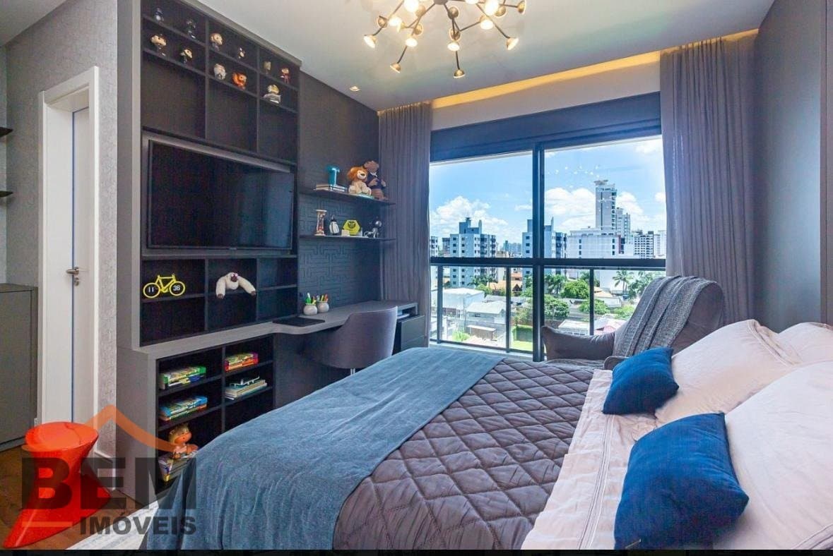 Apartamento para Venda com 4 quartos e 322m² no bairro Fazenda, em Itajaí