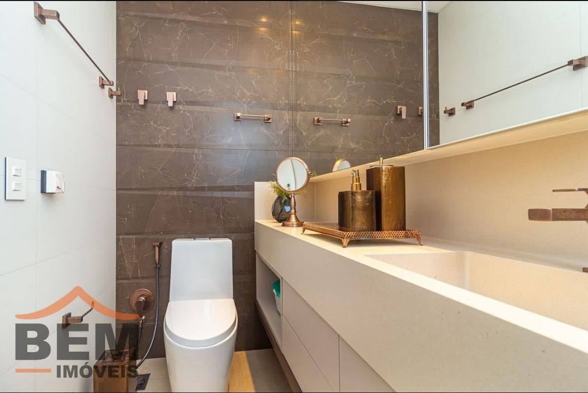 Apartamento para Venda com 4 quartos e 322m² no bairro Fazenda, em Itajaí