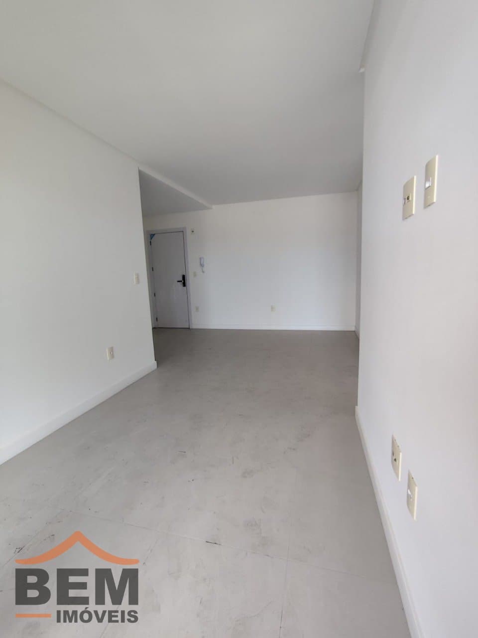 Apartamento para Venda com 2 quartos e 70m² no bairro Estados, em Balneário Camboriú