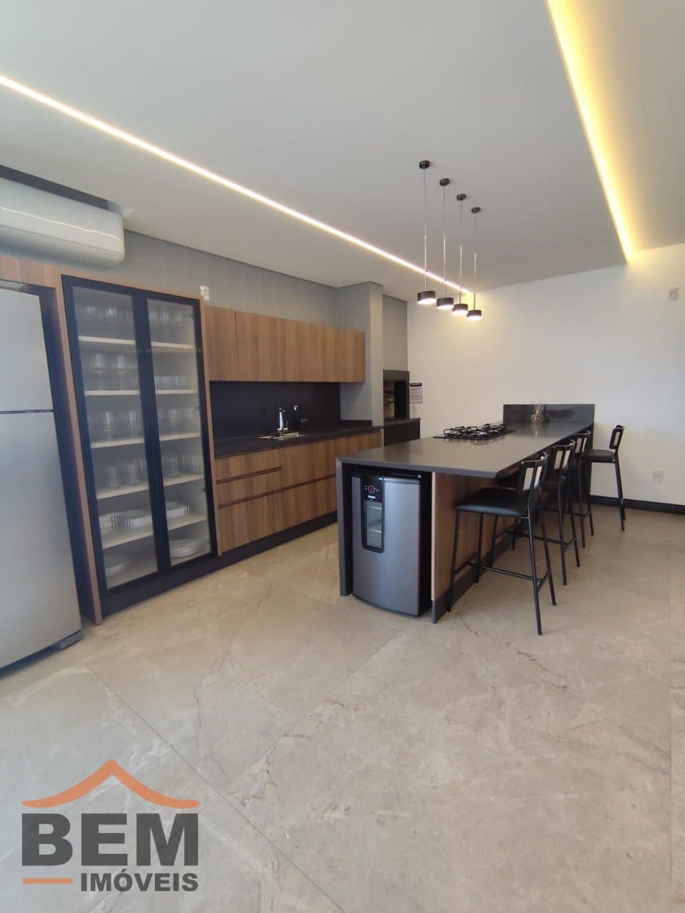 Apartamento para Venda com 2 quartos e 70m² no bairro Estados, em Balneário Camboriú