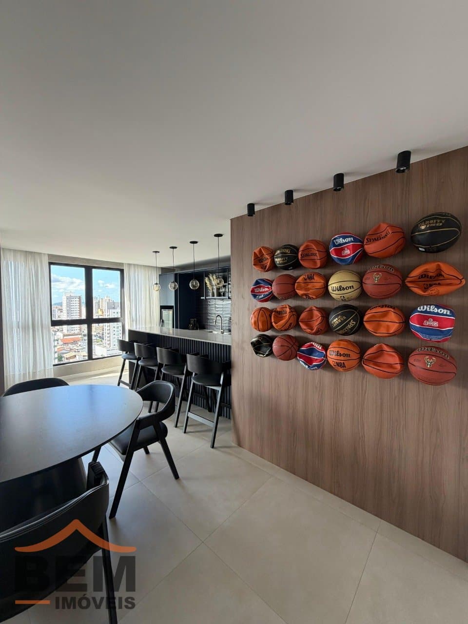 Apartamento para Venda com 3 quartos e 83m² no bairro Vila Operária, em Itajaí