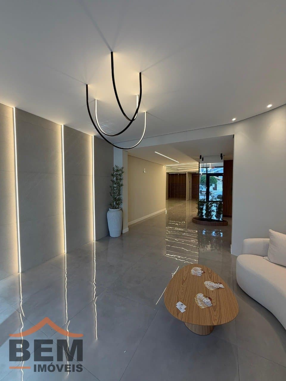 Apartamento para Venda com 3 quartos e 83m² no bairro Vila Operária, em Itajaí