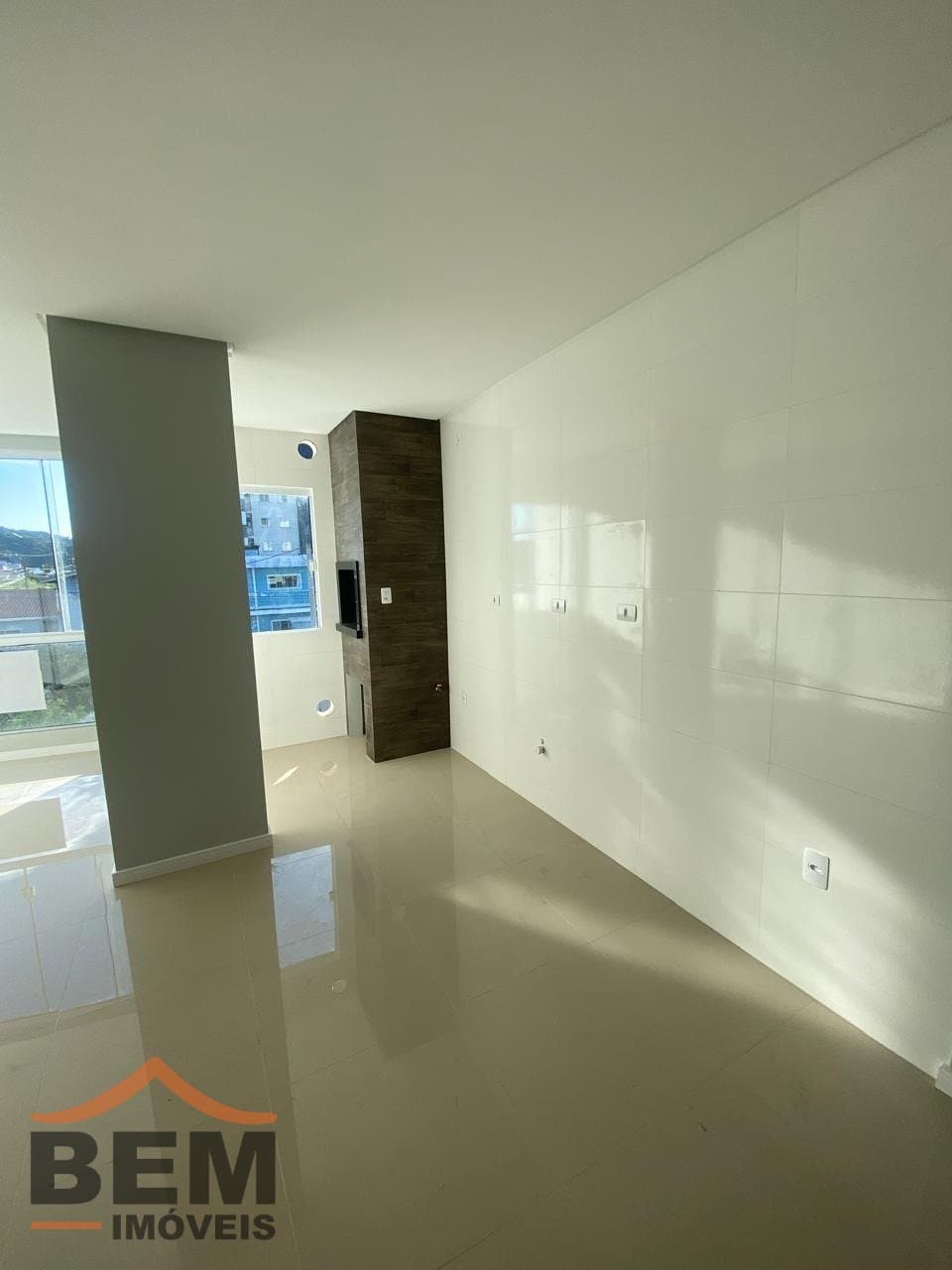 Apartamento para Venda com 2 quartos e 68m² no bairro Cordeiros, em Itajaí