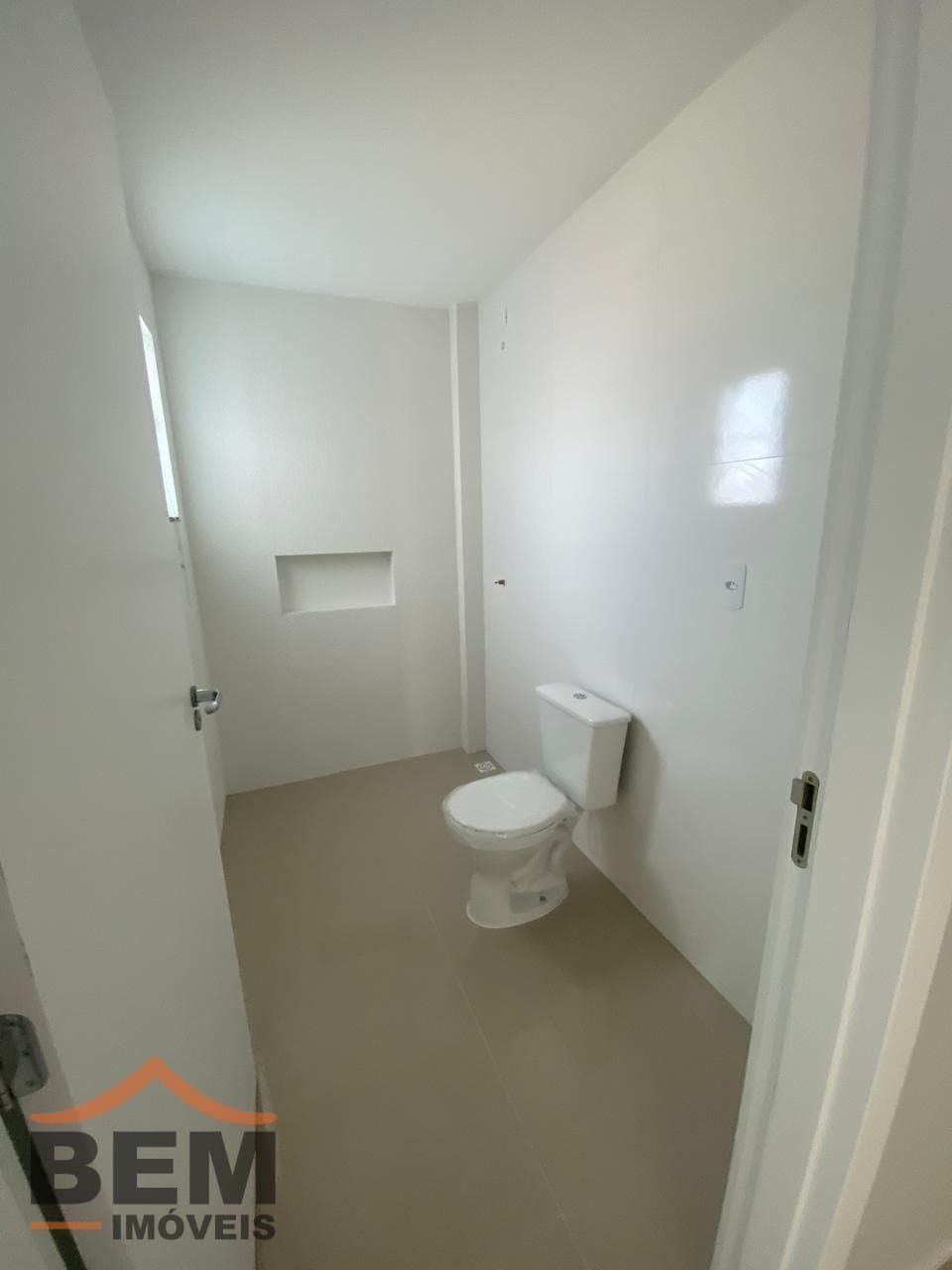 Apartamento para Venda com 2 quartos e 68m² no bairro Cordeiros, em Itajaí