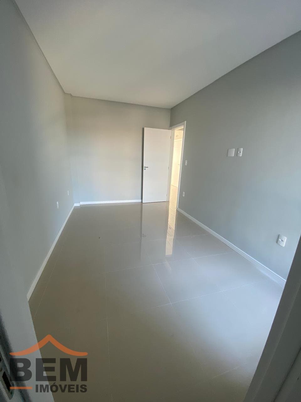 Apartamento para Venda com 2 quartos e 68m² no bairro Cordeiros, em Itajaí