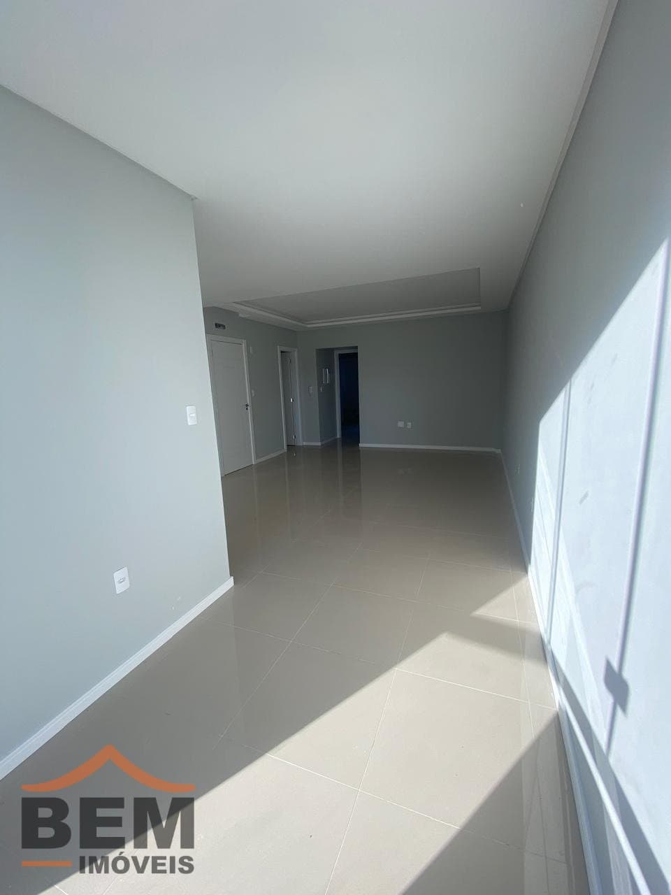 Apartamento para Venda com 2 quartos e 68m² no bairro Cordeiros, em Itajaí