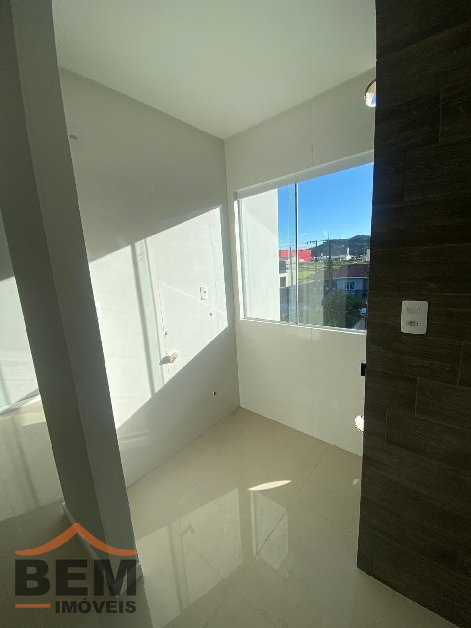 Apartamento para Venda com 2 quartos e 68m² no bairro Cordeiros, em Itajaí