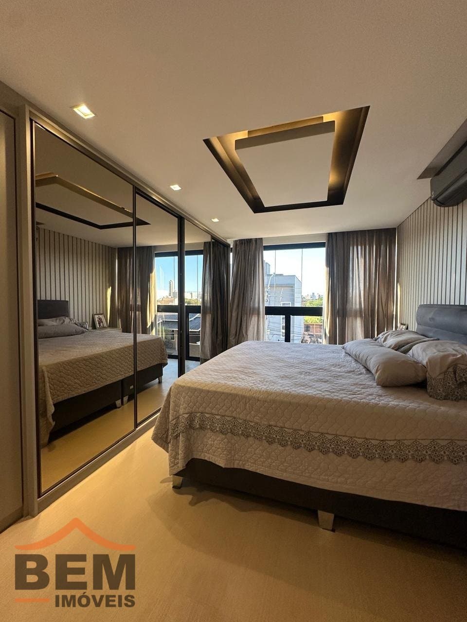 Casa para Venda com 3 quartos e 163m² no bairro Dom Bosco, em Itajaí