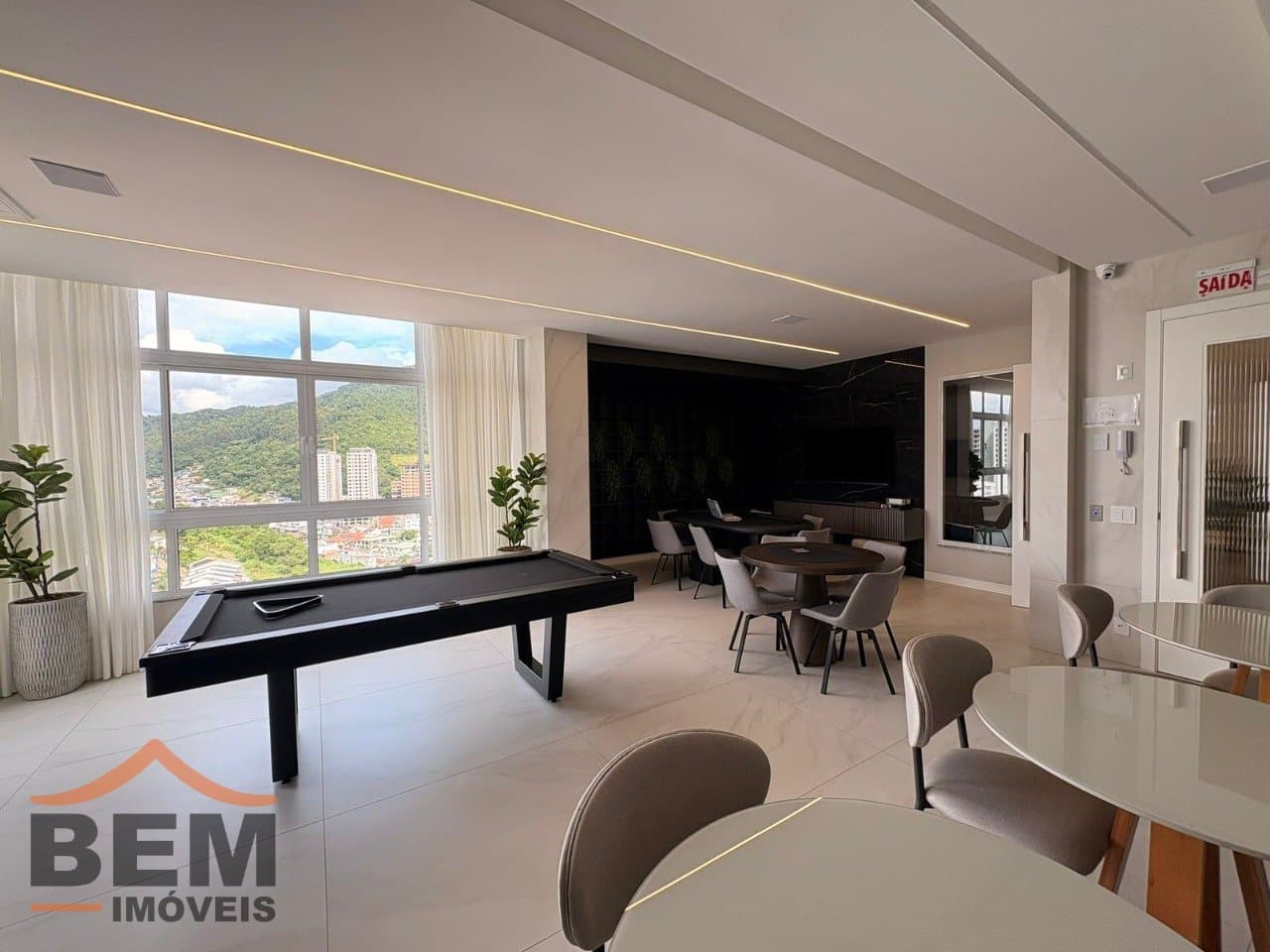 Apartamento para Locação com 2 quartos e 115m² no bairro Fazenda, em Itajaí