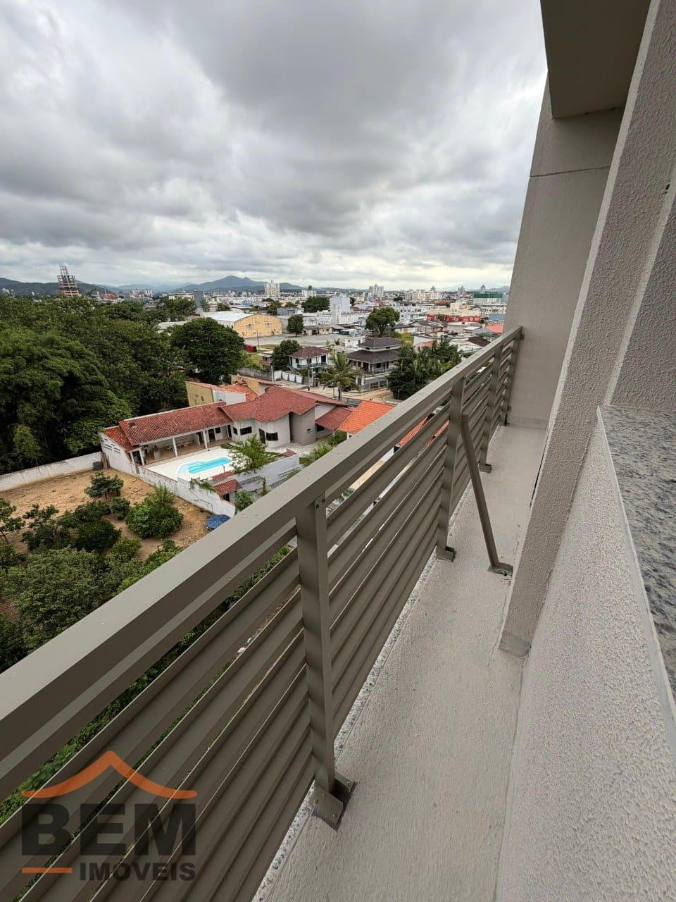 Apartamento para Venda com 3 quartos e 85m² no bairro São Vicente, em Itajaí