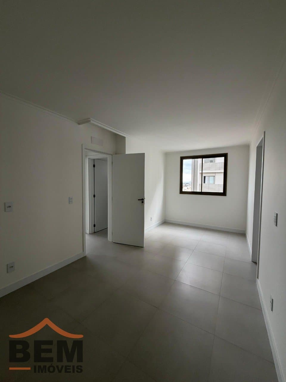 Apartamento para Venda com 3 quartos e 85m² no bairro São Vicente, em Itajaí