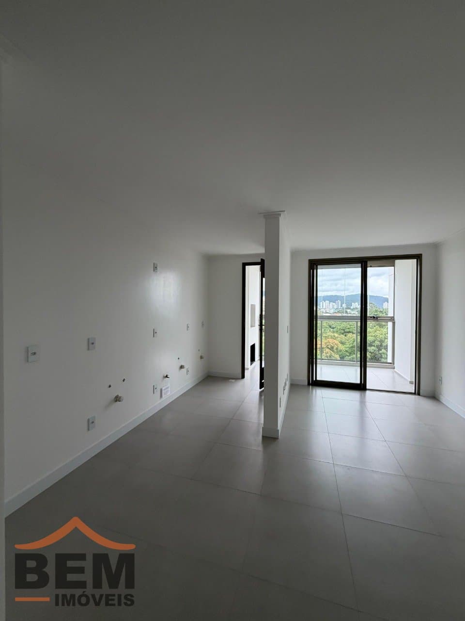 Apartamento para Venda com 3 quartos e 85m² no bairro São Vicente, em Itajaí