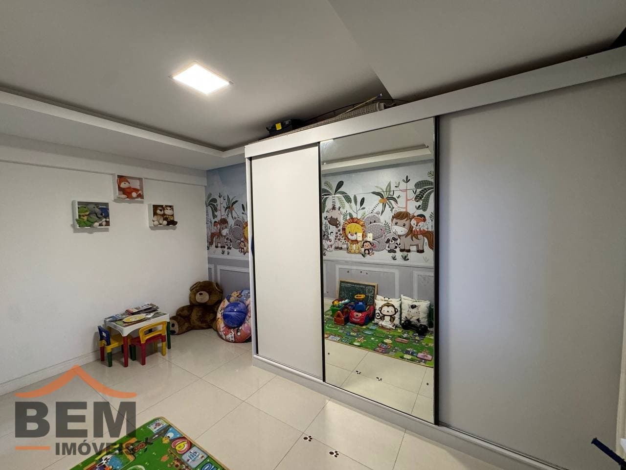 Apartamento para Venda com 2 quartos e 75m² no bairro Tabuleiro, em Camboriú