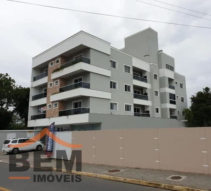 Apartamento para Venda com 3 quartos e 95m² no bairro Centro, em Balneário Piçarras