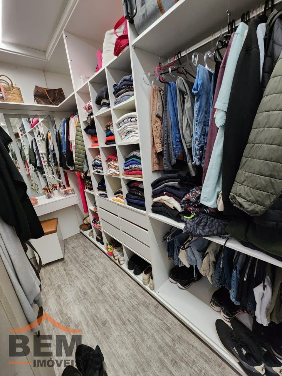 Apartamento para Venda com 3 quartos e 95m² no bairro Centro, em Balneário Piçarras