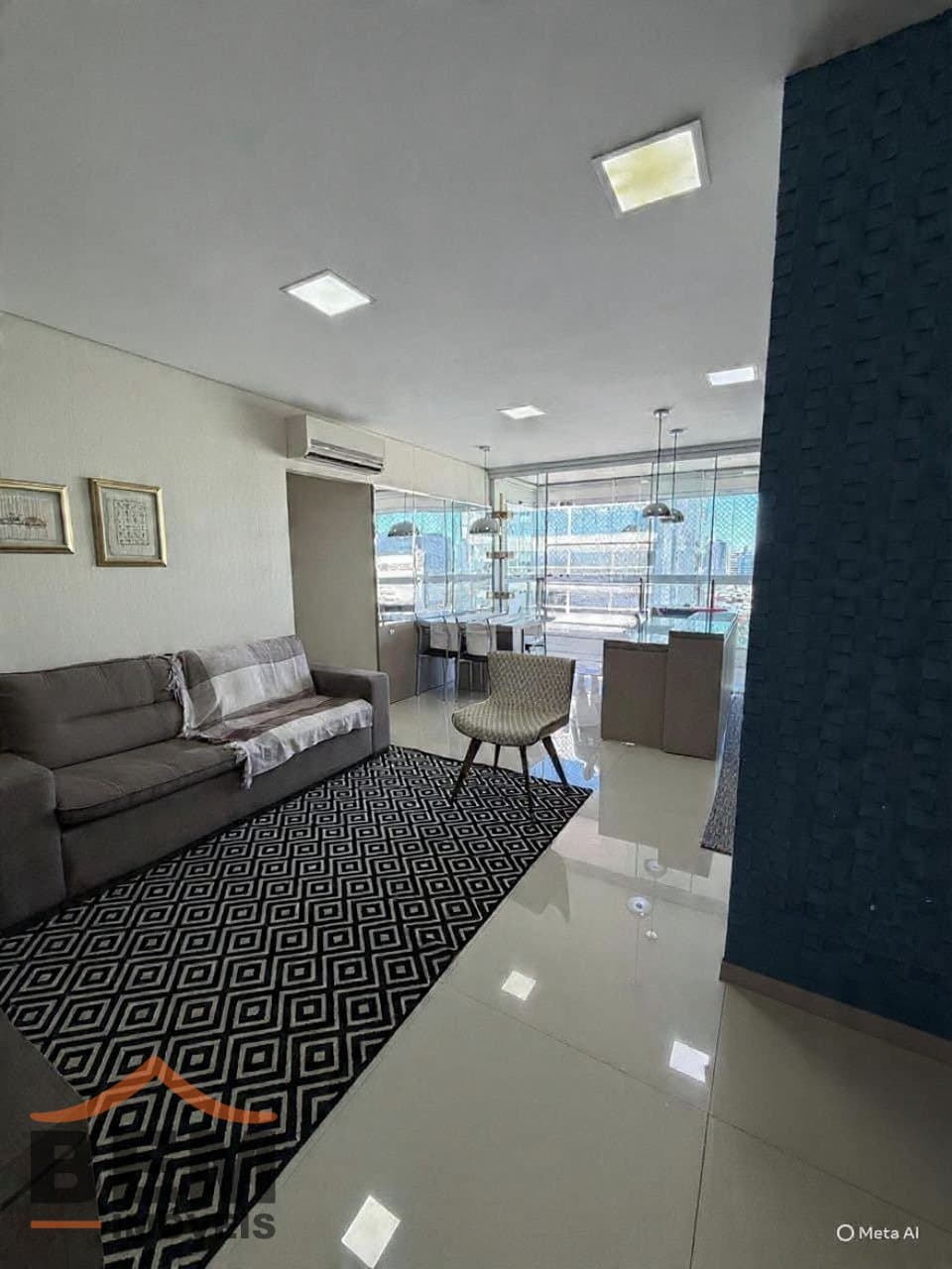 Apartamento para Venda com 2 quartos e 79m² no bairro Vila Operária, em Itajaí