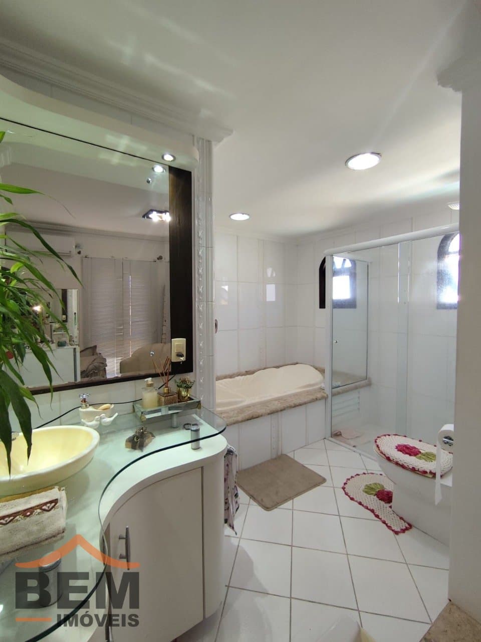 Casa para Venda com 4 quartos e 232m² no bairro Dom Bosco, em Itajaí
