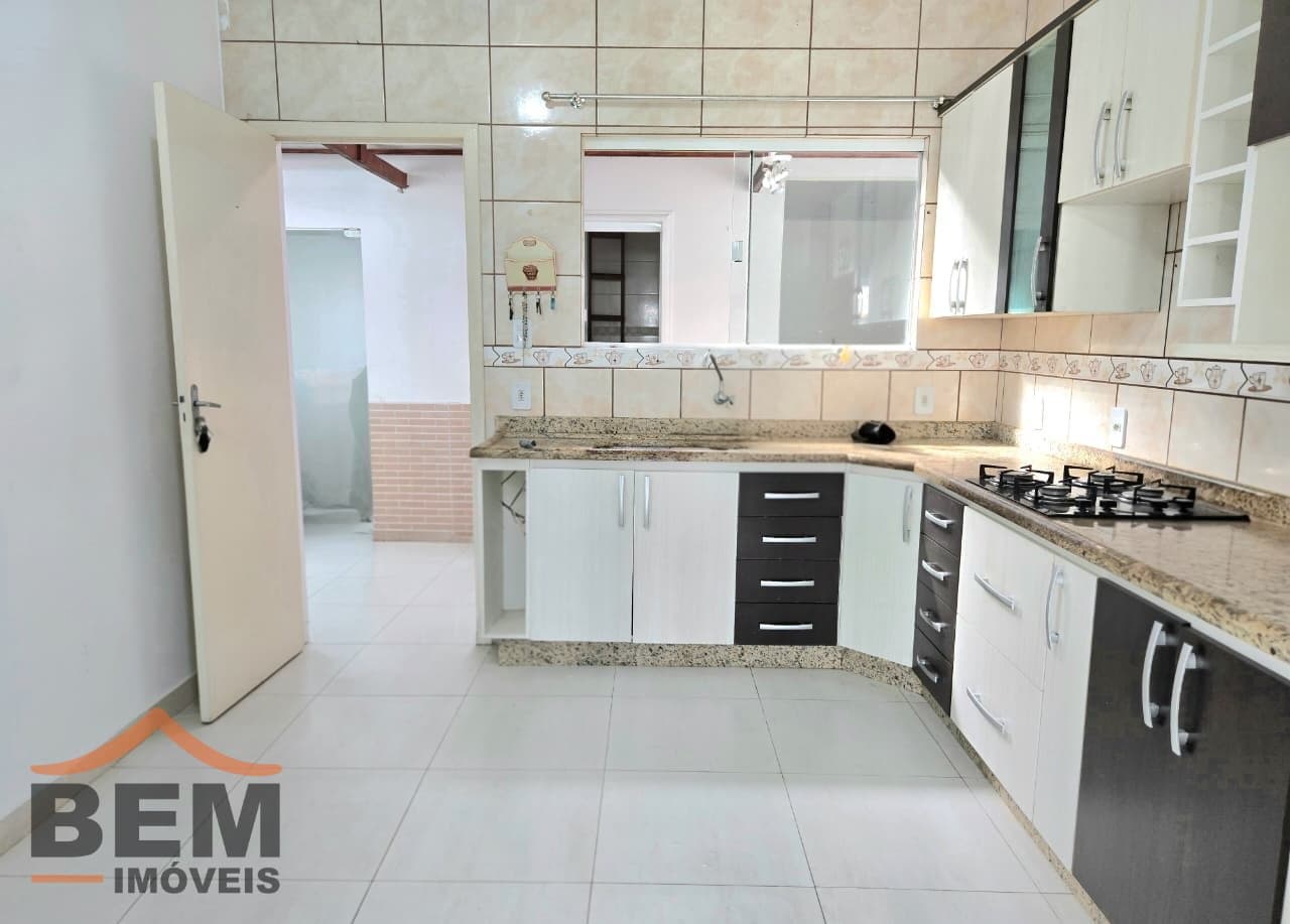 Casa para Venda com 2 quartos e 104m² no bairro Santa Regina Iv, em Camboriú
