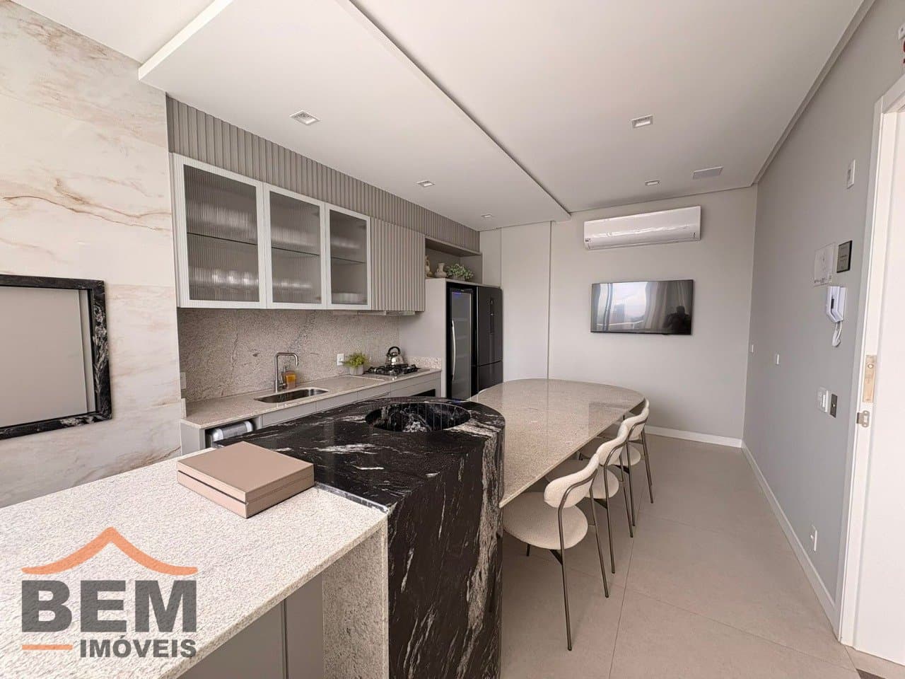 Apartamento para Venda com 2 quartos e 115m² no bairro Fazenda, em Itajaí