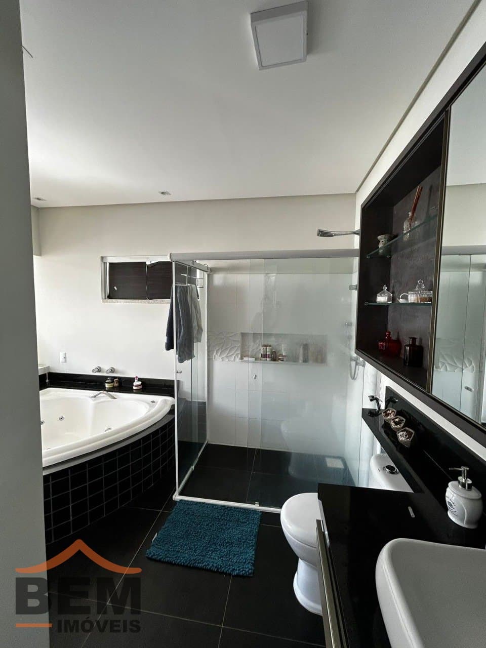Casa para Venda com 4 quartos e 232m² no bairro Centro, em Itajaí