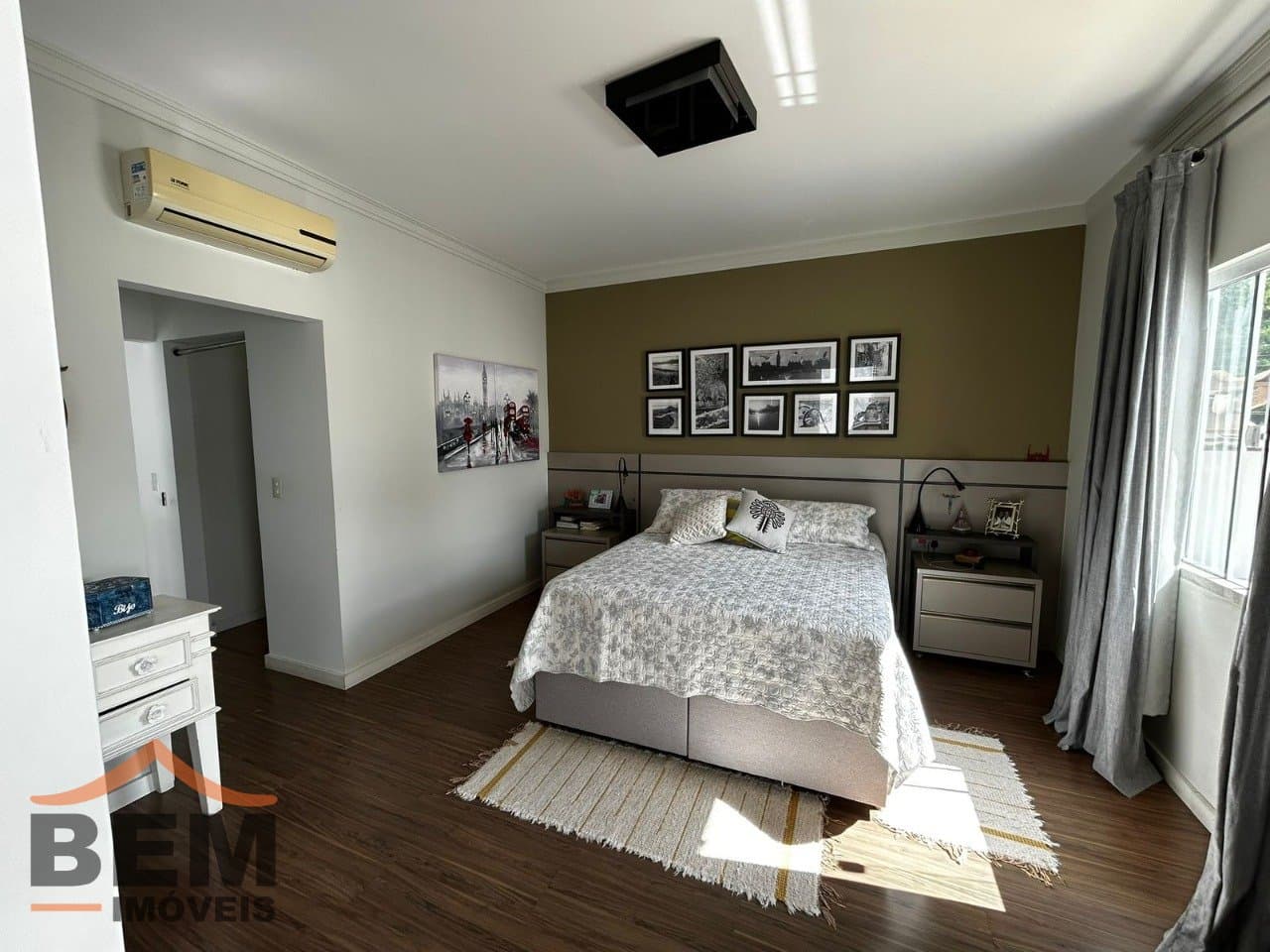 Casa para Venda com 4 quartos e 232m² no bairro Centro, em Itajaí