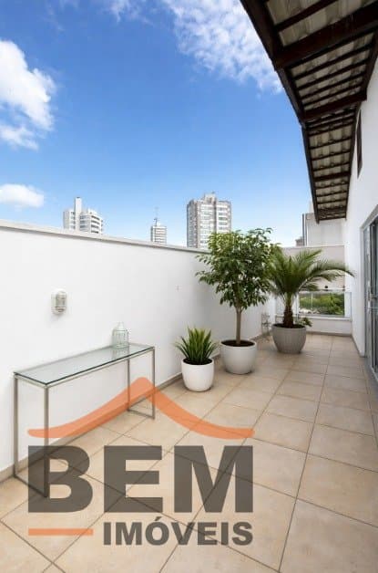 Casa para Venda com 4 quartos e 232m² no bairro Centro, em Itajaí