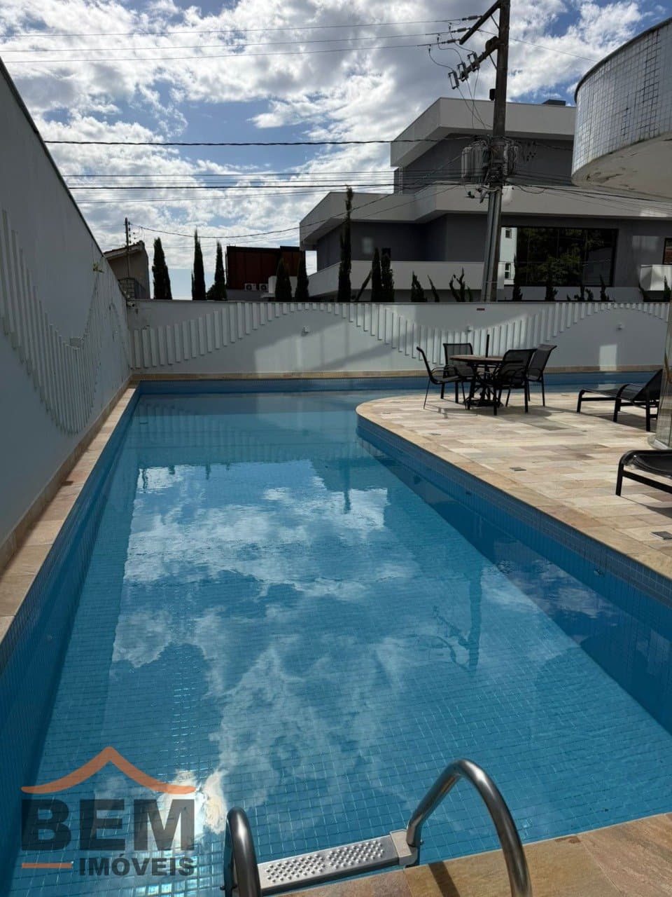 Apartamento Duplex para Venda com 4 quartos e 276m² no bairro Cabeçudas, em Itajaí