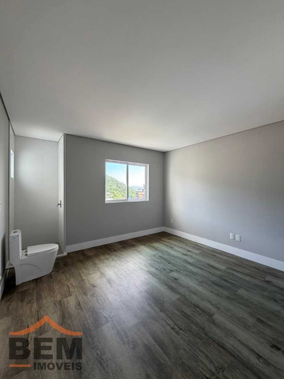 Apartamento Duplex para Venda com 4 quartos e 276m² no bairro Cabeçudas, em Itajaí