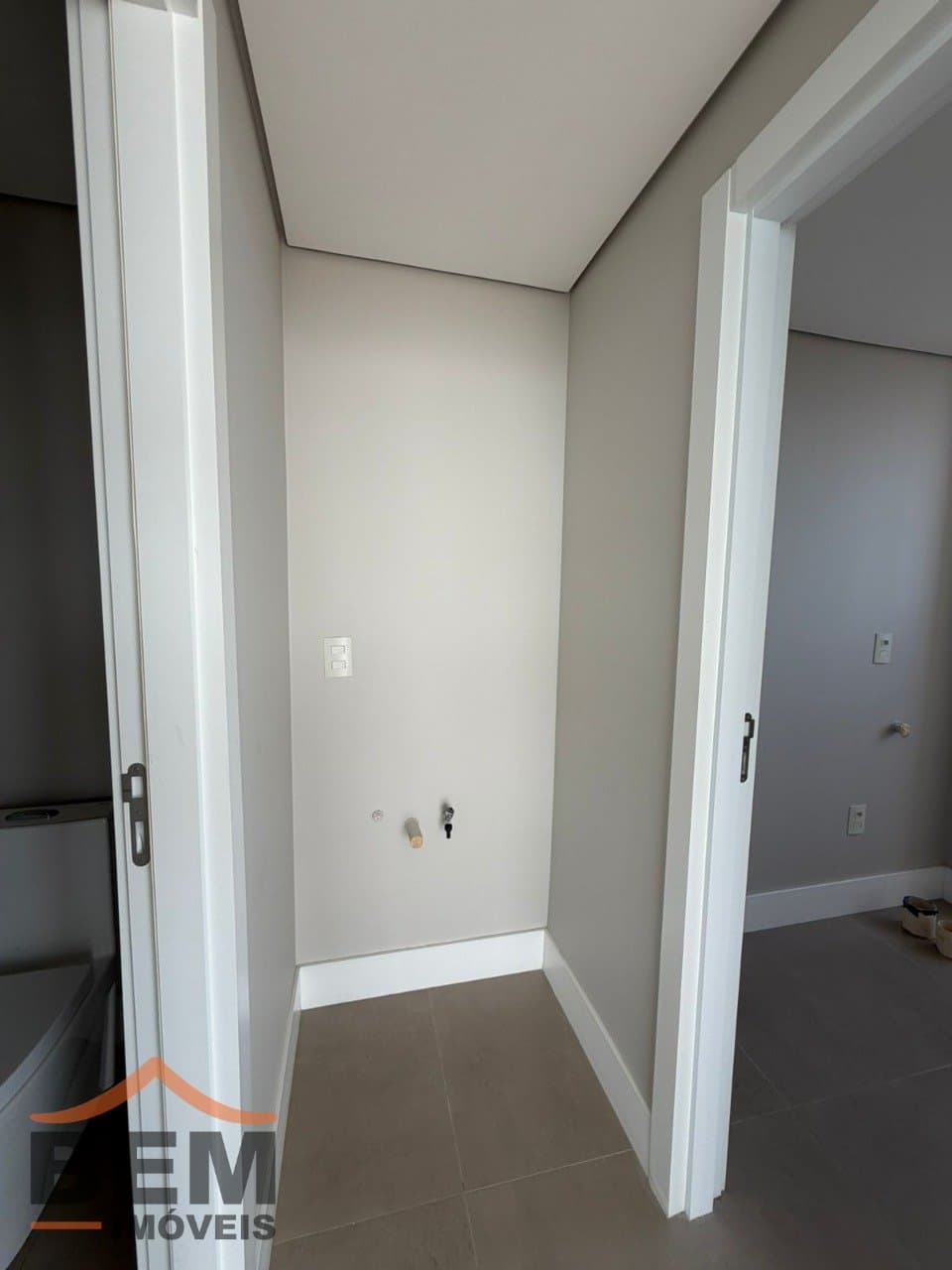 Apartamento Duplex para Venda com 4 quartos e 276m² no bairro Cabeçudas, em Itajaí