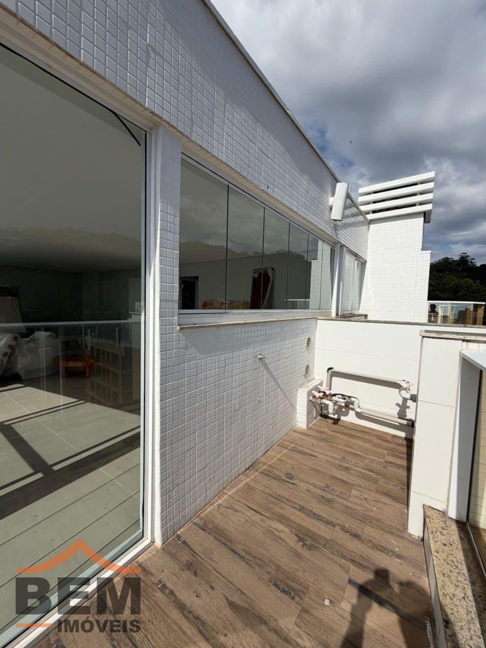 Apartamento Duplex para Venda com 4 quartos e 276m² no bairro Cabeçudas, em Itajaí