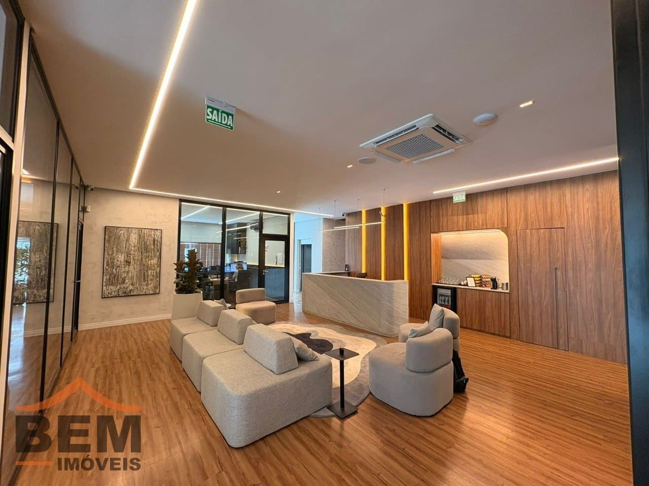 Sala Comercial para Locação com 10m² no bairro Ariribá, em Balneário Camboriú: 03- SALA COMERCIAL