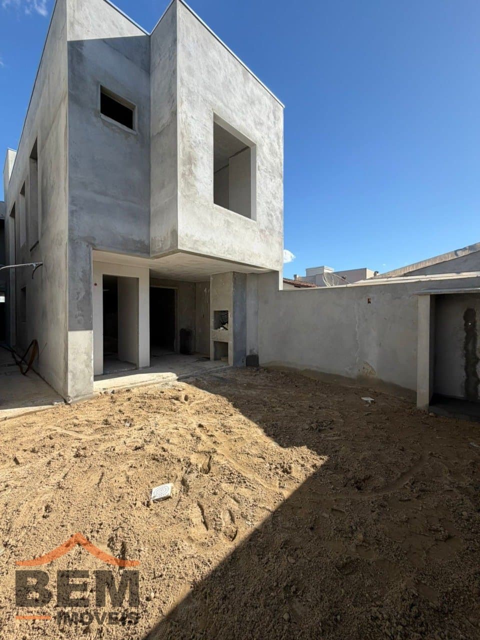Sobrado para Venda com 3 quartos e 166m² no bairro Dom Bosco, em Itajaí