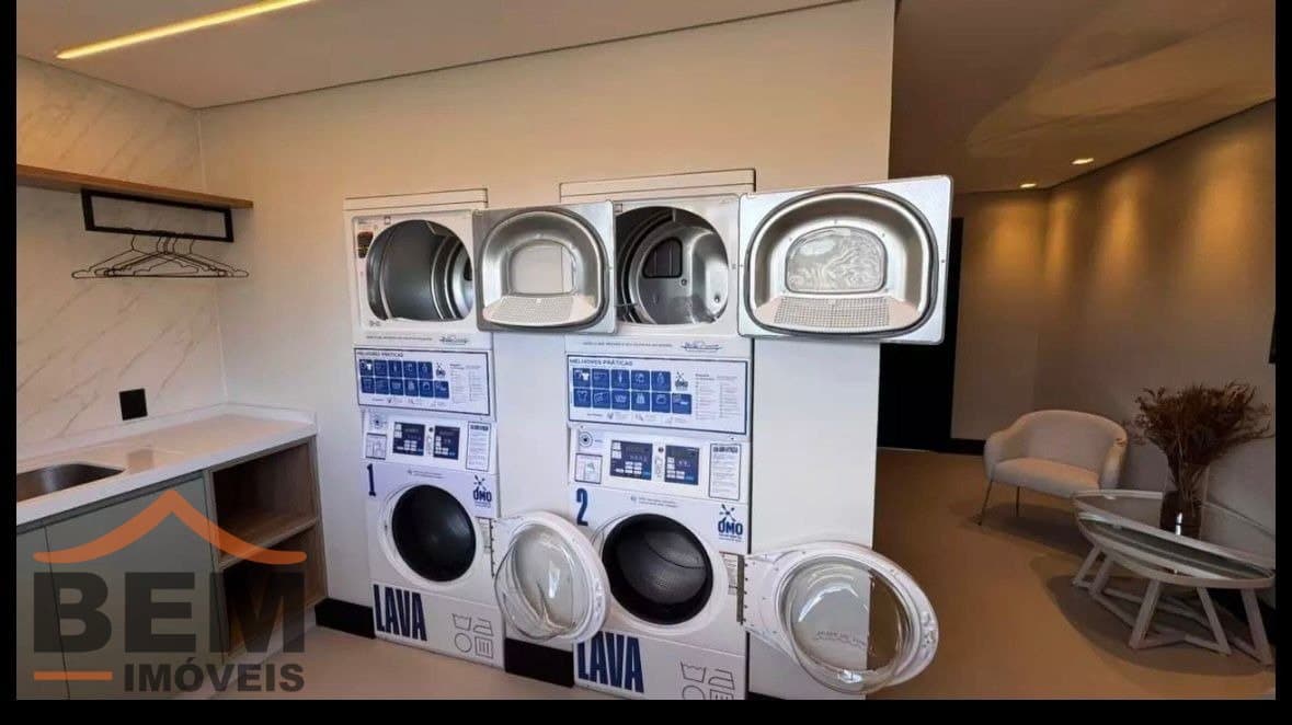 Apartamento para Locação com 2 quartos e 76m² no bairro Praia Brava, em Itajaí