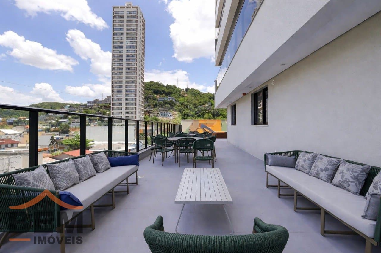 Apartamento para Locação com 2 quartos e 76m² no bairro Praia Brava, em Itajaí