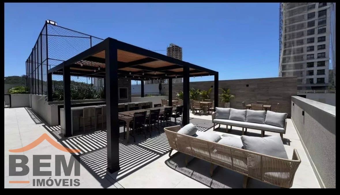 Apartamento para Locação com 2 quartos e 76m² no bairro Praia Brava, em Itajaí