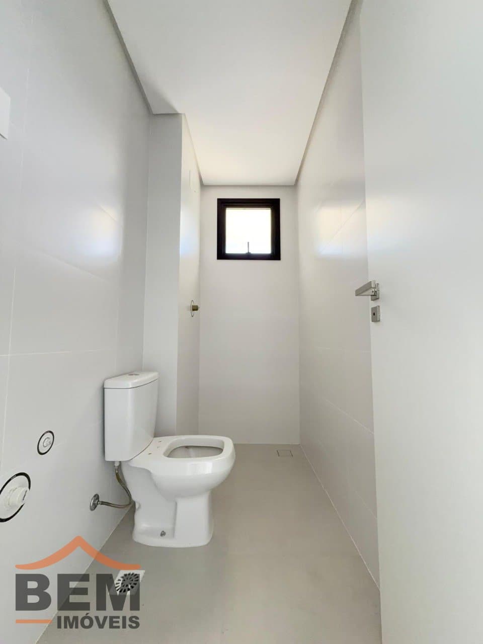 Apartamento para Locação com 2 quartos e 76m² no bairro Praia Brava, em Itajaí