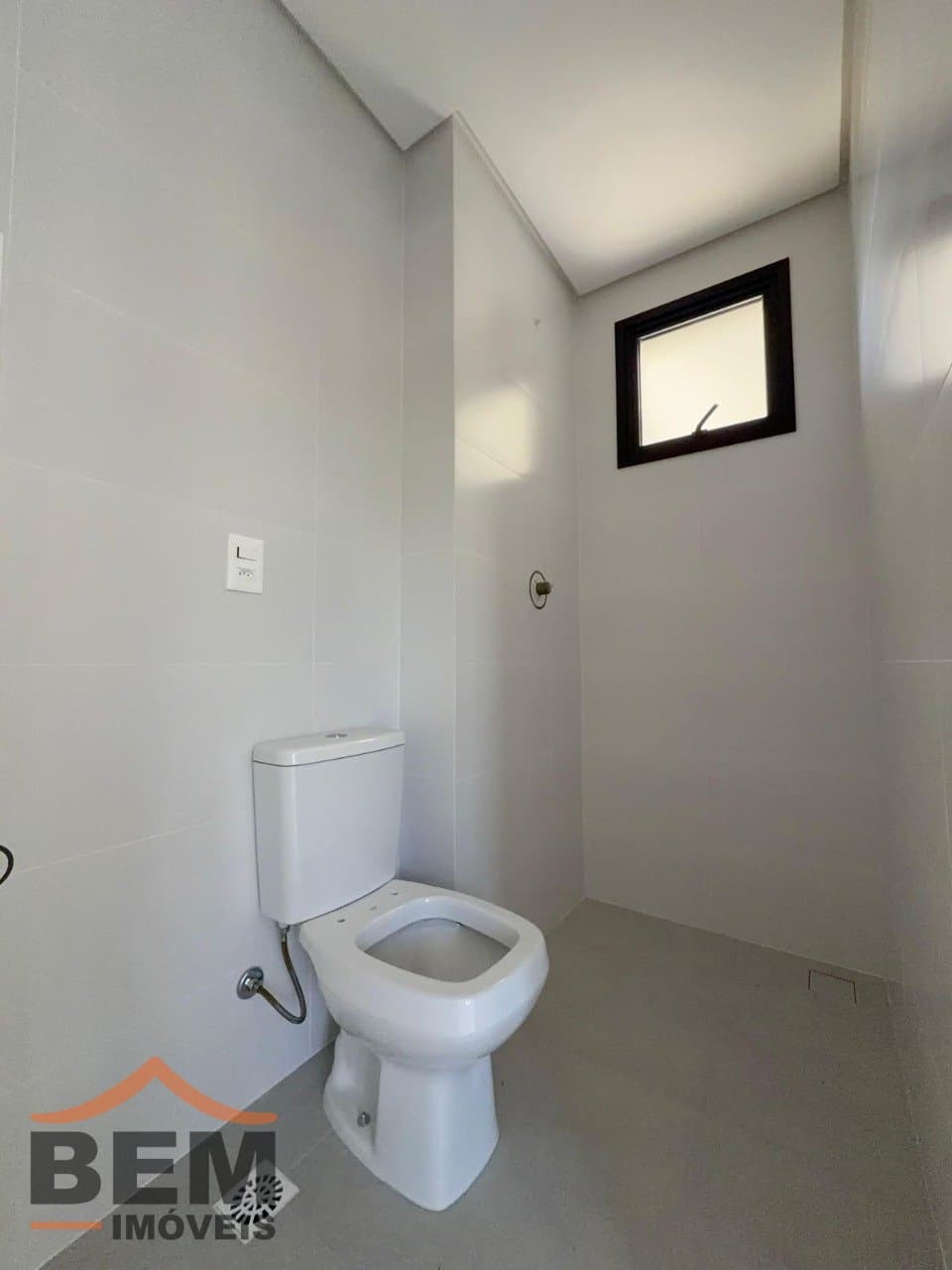 Apartamento para Locação com 2 quartos e 76m² no bairro Praia Brava, em Itajaí