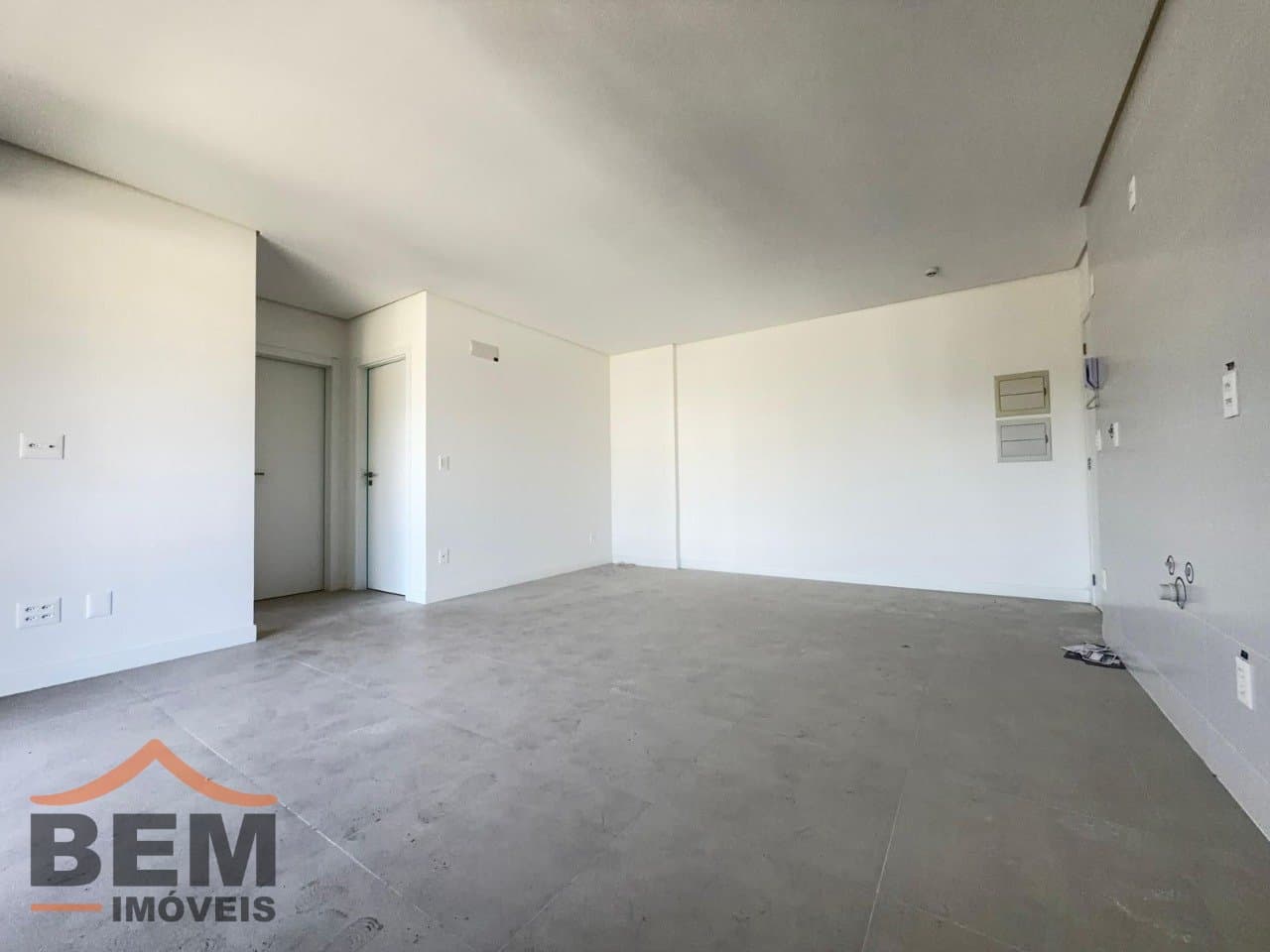 Apartamento para Locação com 2 quartos e 76m² no bairro Praia Brava, em Itajaí