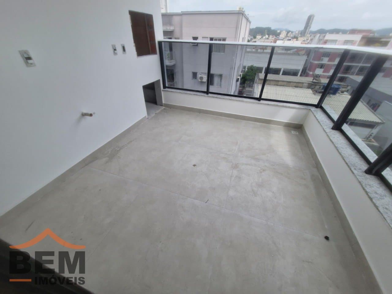 Apartamento para Venda com 3 quartos no bairro Centro, em Balneário Camboriú