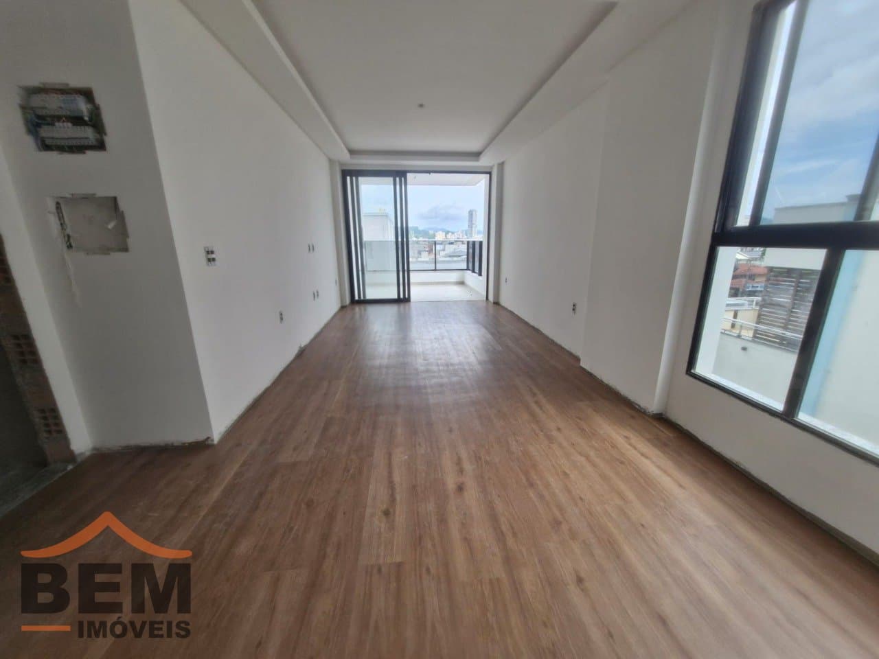 Apartamento para Venda com 3 quartos no bairro Centro, em Balneário Camboriú