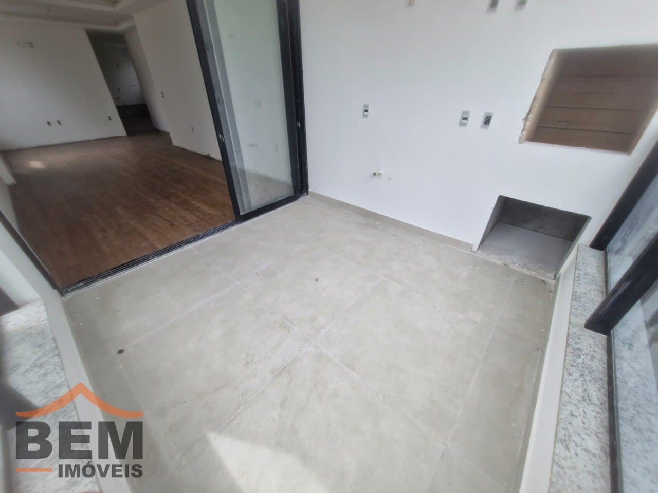 Apartamento para Venda com 3 quartos no bairro Centro, em Balneário Camboriú