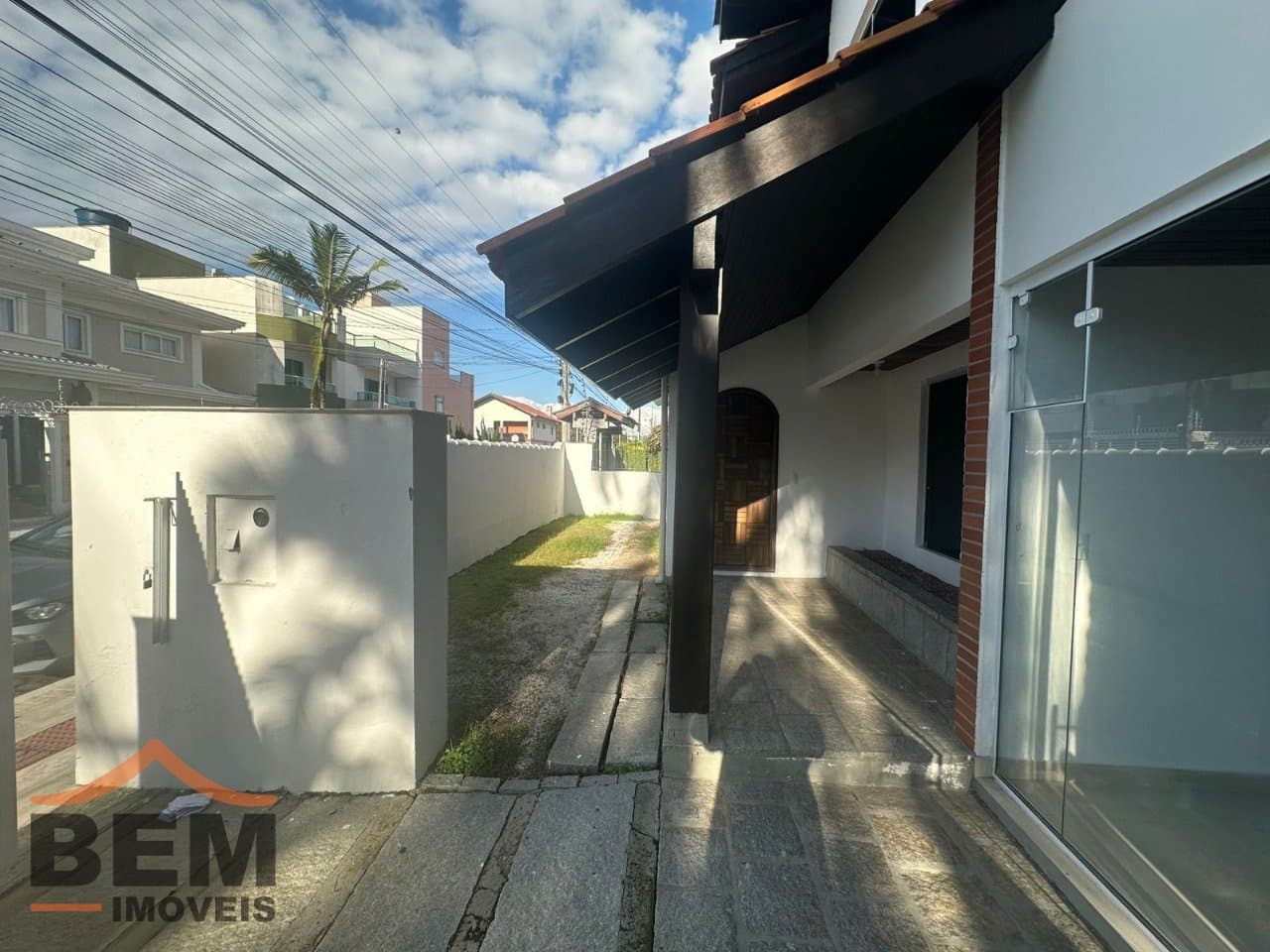 Casa com 4 quartos e 407m² no bairro Centro, em Balneário Camboriú