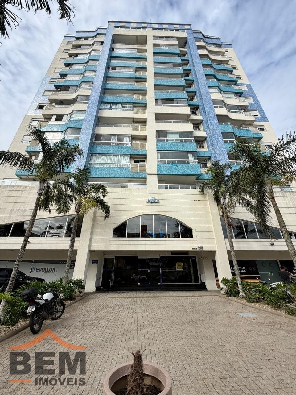Apartamento para Venda com 3 quartos e 104m² no bairro Dom Bosco, em Itajaí