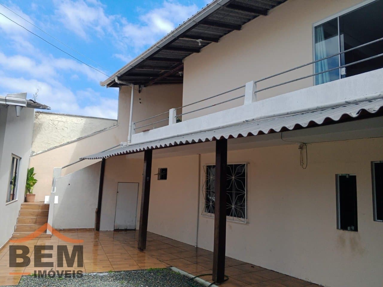 Casa para Venda com 3 quartos e 260m² no bairro São João, em Itajaí