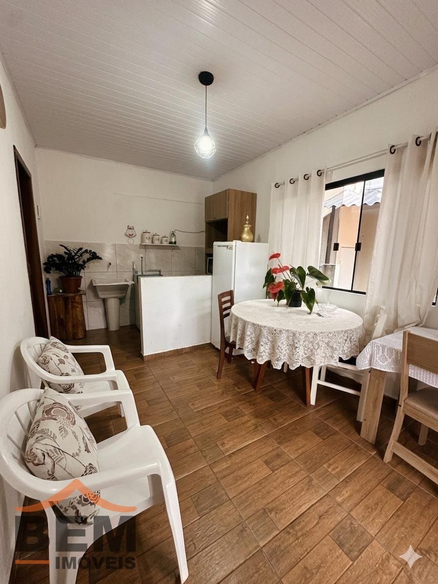 Casa para Venda com 3 quartos e 260m² no bairro São João, em Itajaí