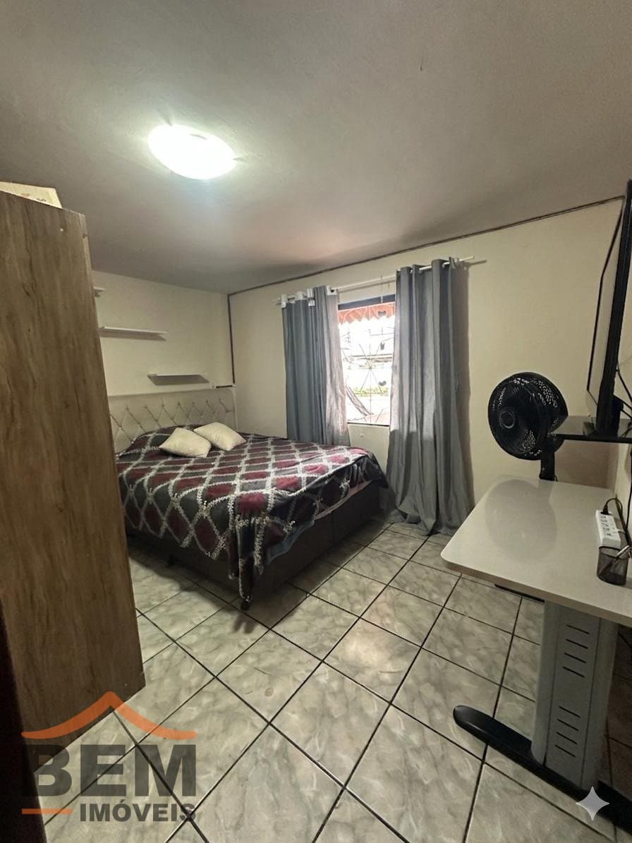 Casa para Venda com 3 quartos e 260m² no bairro São João, em Itajaí