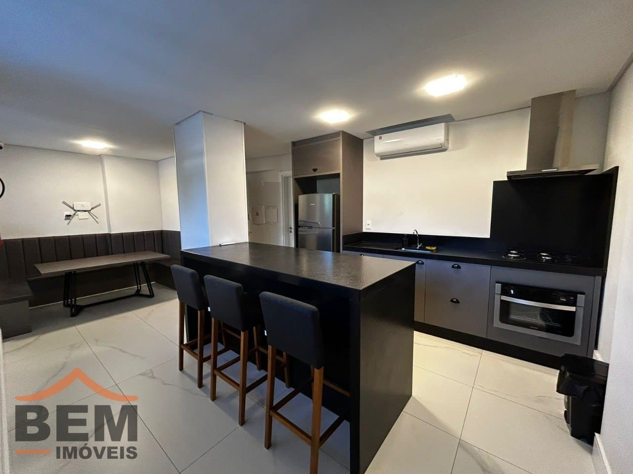 Apartamento para Venda com 2 quartos e 62m² no bairro Praia Brava, em Itajaí