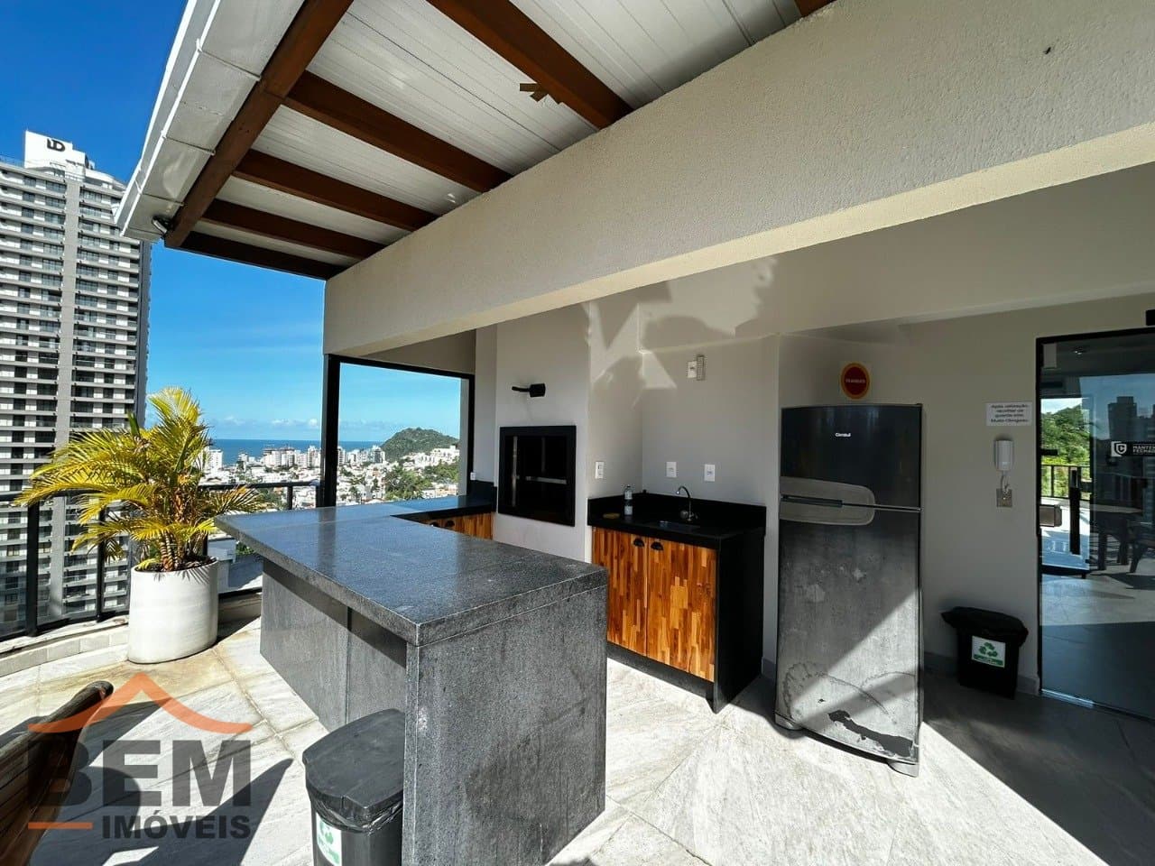 Apartamento para Venda com 2 quartos e 62m² no bairro Praia Brava, em Itajaí