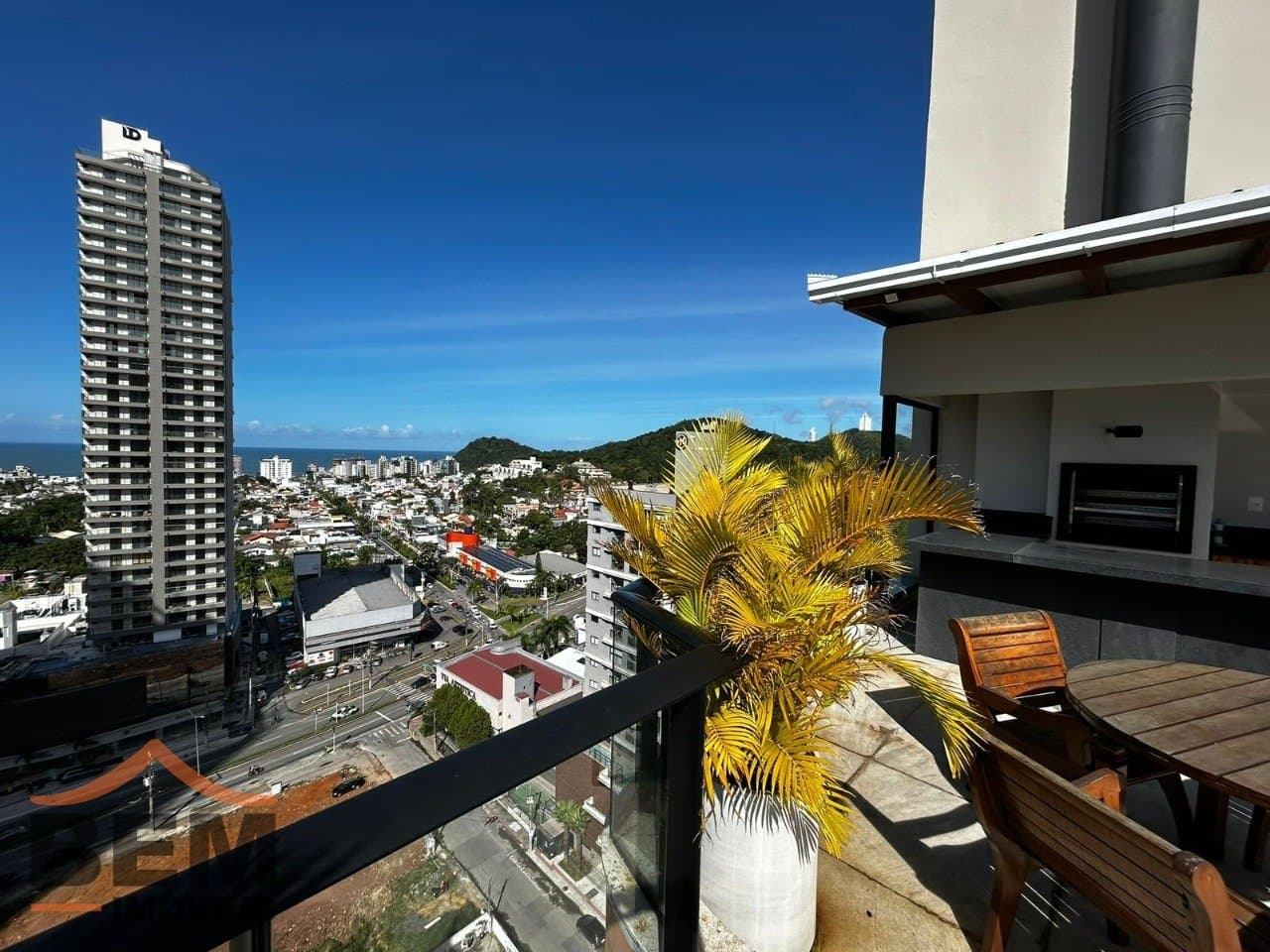 Apartamento para Venda com 2 quartos e 62m² no bairro Praia Brava, em Itajaí