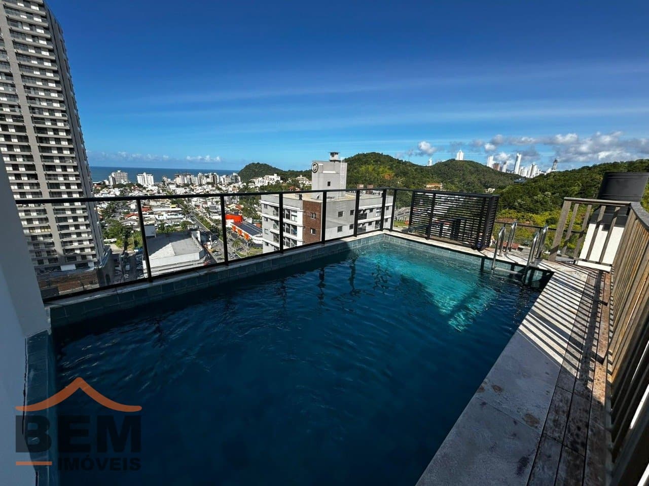 Apartamento para Venda com 2 quartos e 62m² no bairro Praia Brava, em Itajaí